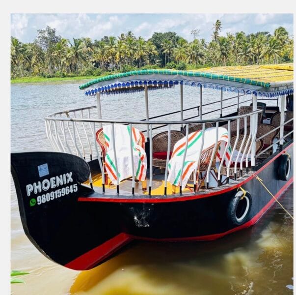 Phoenix Shikara Boat Service Kumarakom